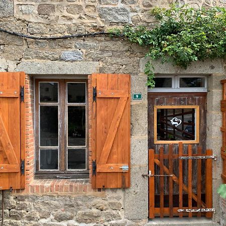 Doxie Cottage Saint-Chabrais Exterior foto